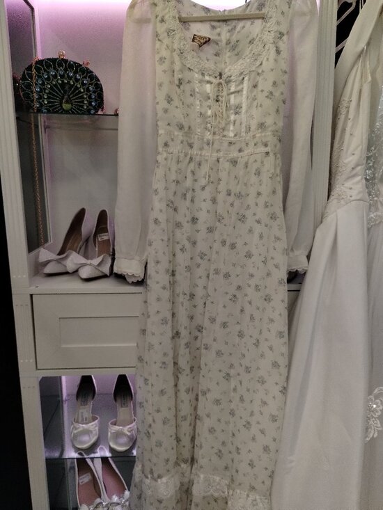 Gunne Sax Dresses & Skirts - Vintage 80s Gunne Sax White Prairie Maxi Dress with Blue Flowers